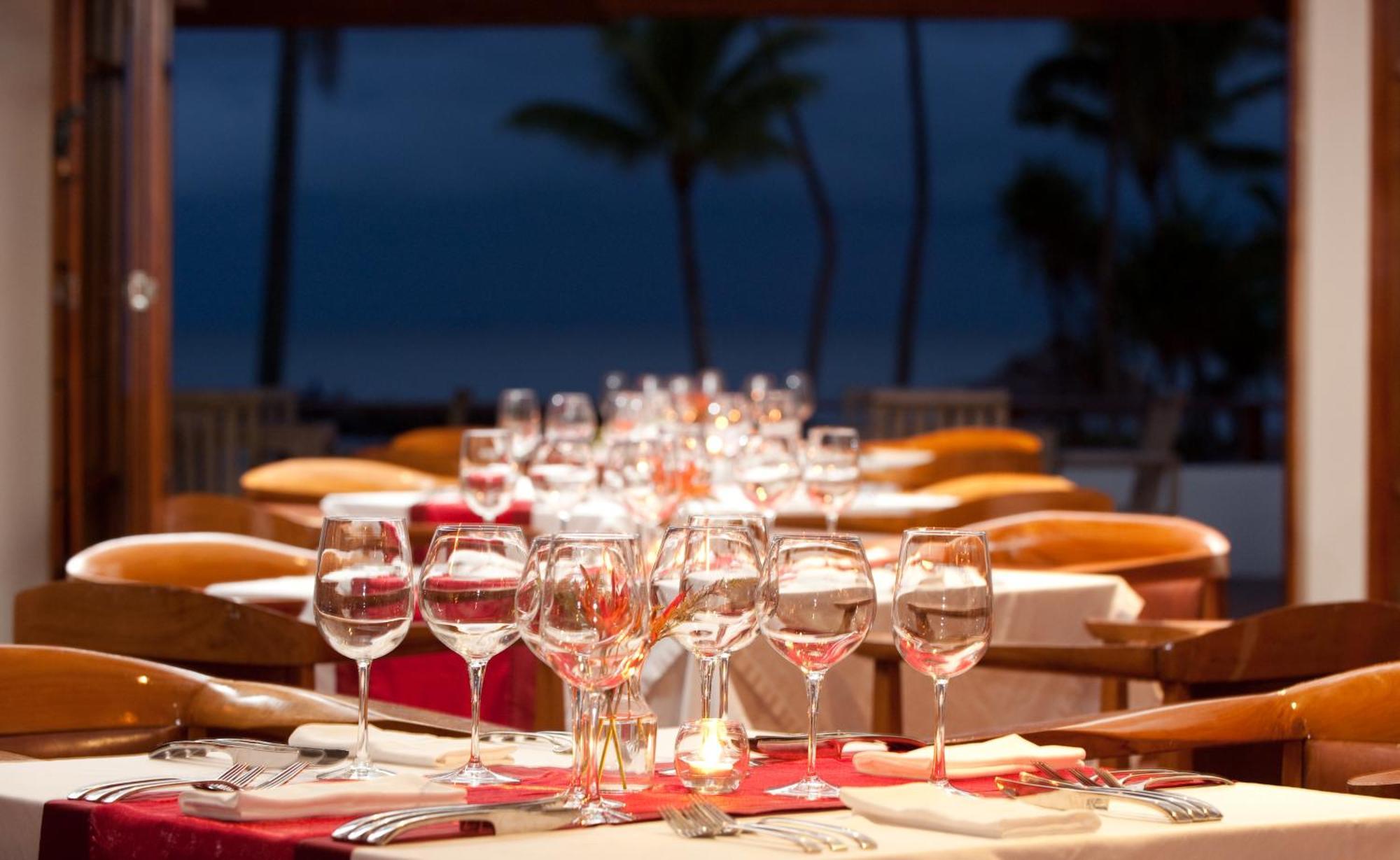 The Pearl South Pacific Resort, Spa & Golf Course Pacific Harbour Bagian luar foto
